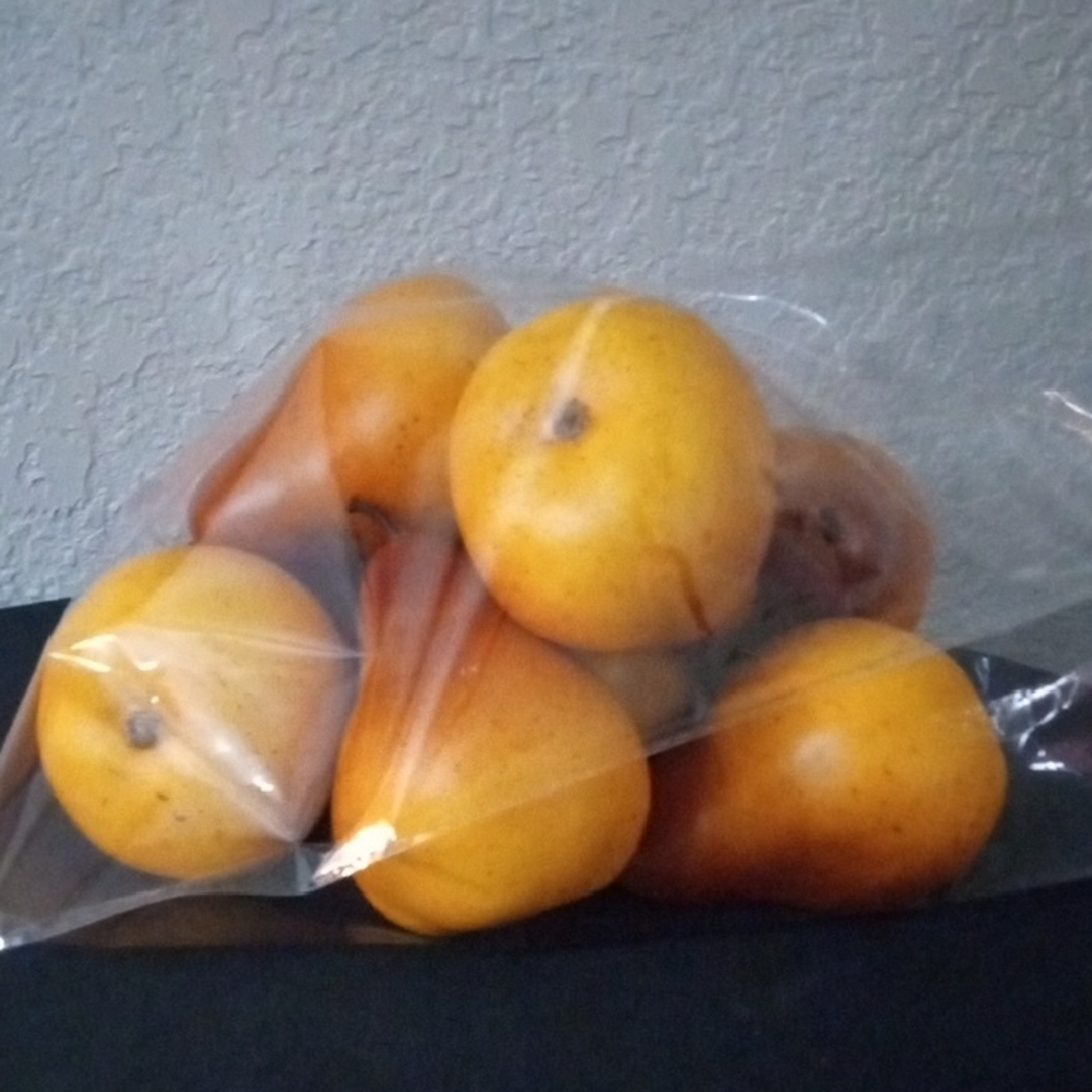 Faux Yellow Pears in Packed in clear Poly Bag